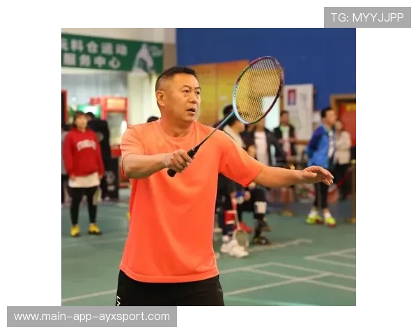 羽毛球赛场公正判决机制完善,选手更放心 羽毛球赛场公正判决机制完善,选手更放心