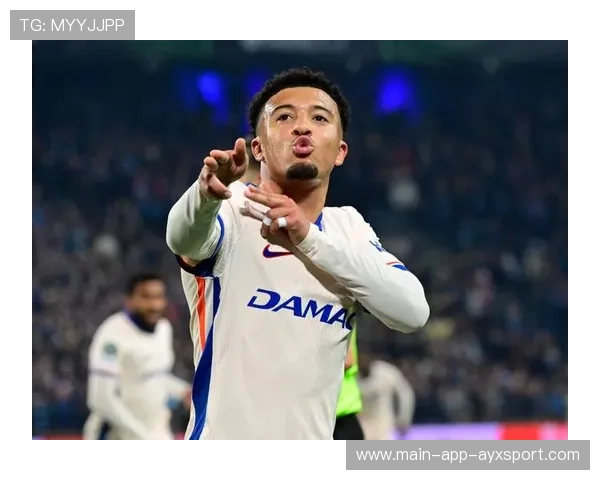 尤文准备签下被巴萨盯上的新10号,足球风云再起,谁将成为未来之星? 尤文准备签下被巴萨盯上的新10号,足球风云再起,谁将成为未来之星?