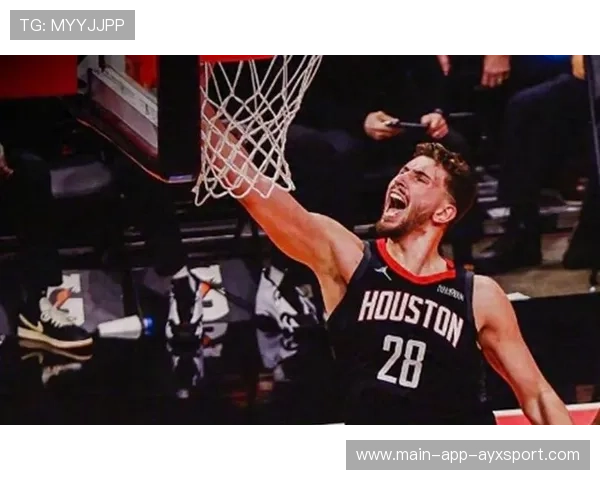 克拉克森最后一攻造成对手犯规，掘金赢得悬念战